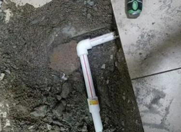 巴塘阳台漏水维修时有哪些声音会影响检漏仪
